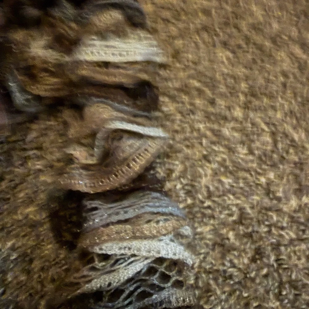 Multicolor Knit Ruffle Scarf - Picture 2 of 3